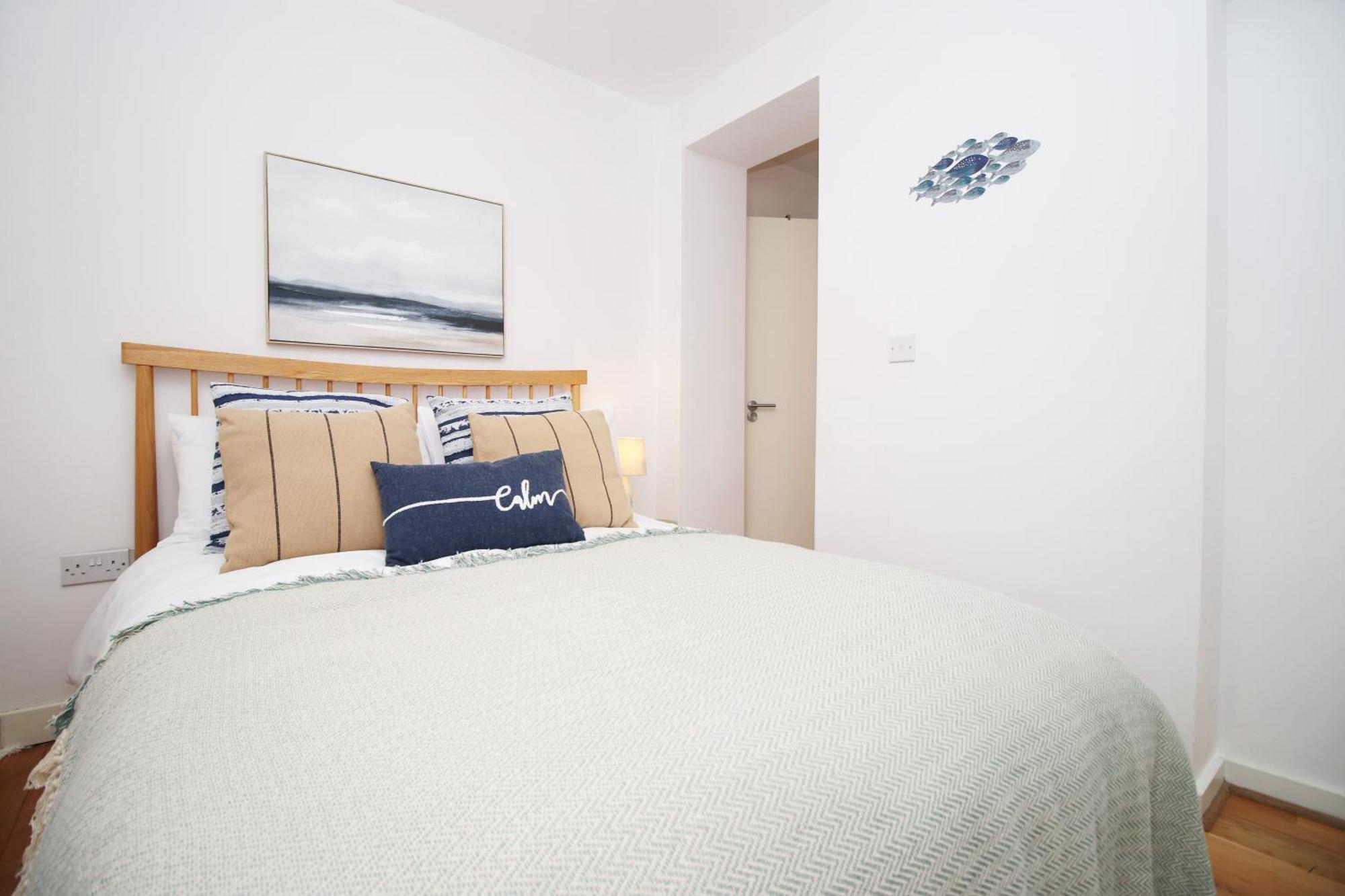 Coastal Penarth Dream! Close To Cardiff Superb Location Near Bars And Restaurants! Dog Friendly And Welcome Breakfast Pack! Exteriör bild